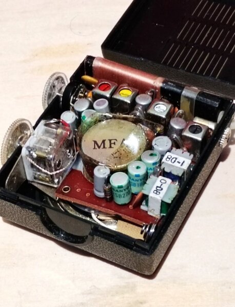 Radio portabil Marion micro japonez, anii 1965-1967